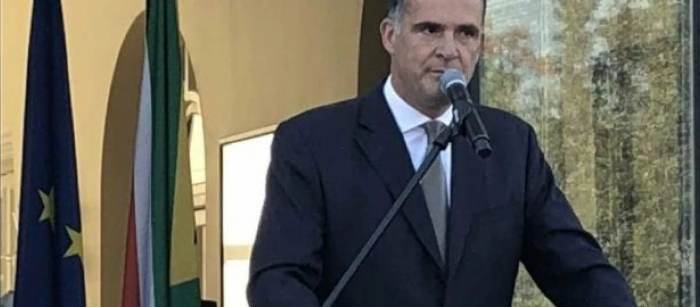 Οι Γάλλοι διπλωμάτες κατά Ε.Μακρόν; - Η άτυπη κόντρα μετά την ξαφνική απομάκρυνση